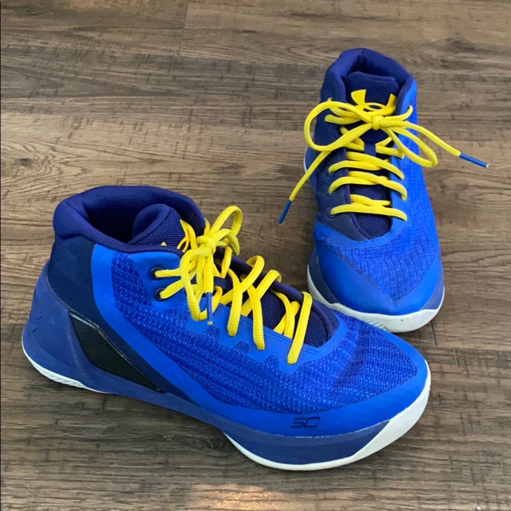Under Armour boys Steph Curry’s